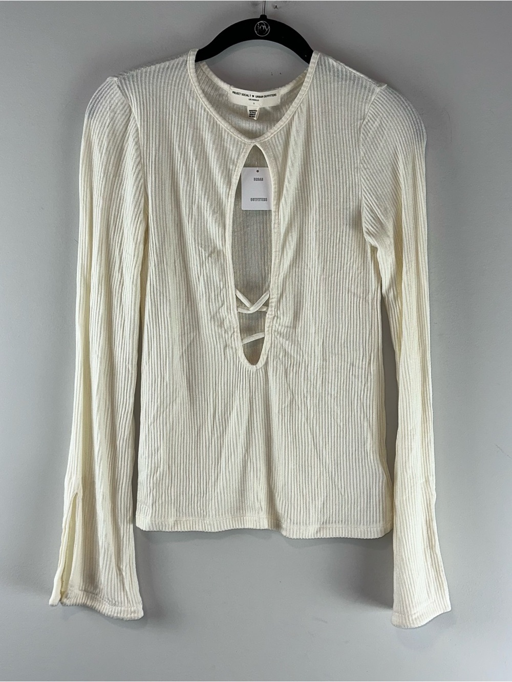 Project Social T Urban Outfitters Long Sleeve Cream Bell Sleeve Cutout Small Top
